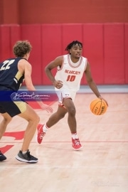 Basketball: TC Roberson at Hendersonville BRE_3055