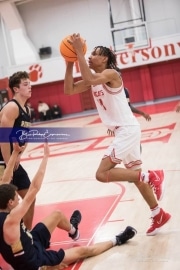 Basketball: TC Roberson at Hendersonville BRE_3208