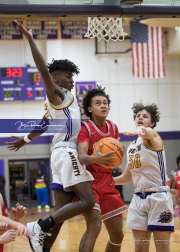 Basketball: Hendersonville v North Hendreson BRE_9991