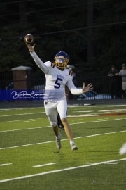 Football: North Henderson at Hendersonville (BR3_7414)