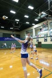 Volleyball North Henderson at East Henderson (BR3_0720)