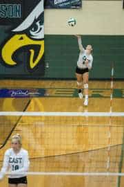 Volleyball North Henderson at East Henderson (BR3_1361)