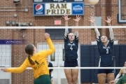 Volleyball: AC Reynolds and TC Roberson (BR3_2430)
