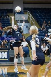 Volleyball: AC Reynolds and TC Roberson (BR3_2620)
