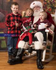 Breakfast with Santa Mills River UMC (BRE_2603)
