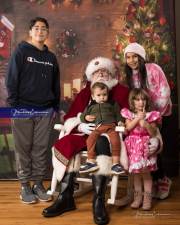 Breakfast with Santa Mills River UMC (BRE_2639)