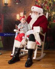 Breakfast with Santa Mills River UMC (BRE_2676)