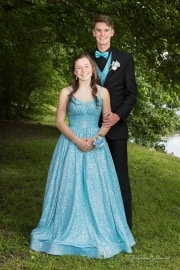 Reese Prom Friends (BRE_5650)