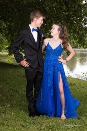 Reese Prom Friends (BRE_5659)