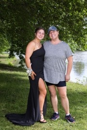 Reese Prom Friends (BRE_5865)