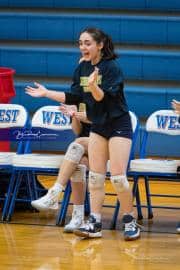 Volleyball Scrimmage (BR3_8223)