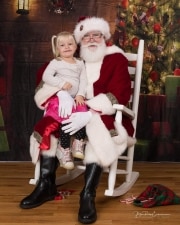 MRUMC Breakfast with Santa (BRE_0189)