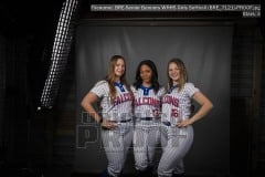 Senior Banners WHHS Girls Softball (BRE_7121)