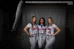 Senior Banners WHHS Girls Softball (BRE_7123)