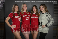 Senior Banners HHS Girls Soccer (BRE_6009)