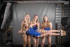 Senior Banners WHHS Swim Team (BRE_2540)