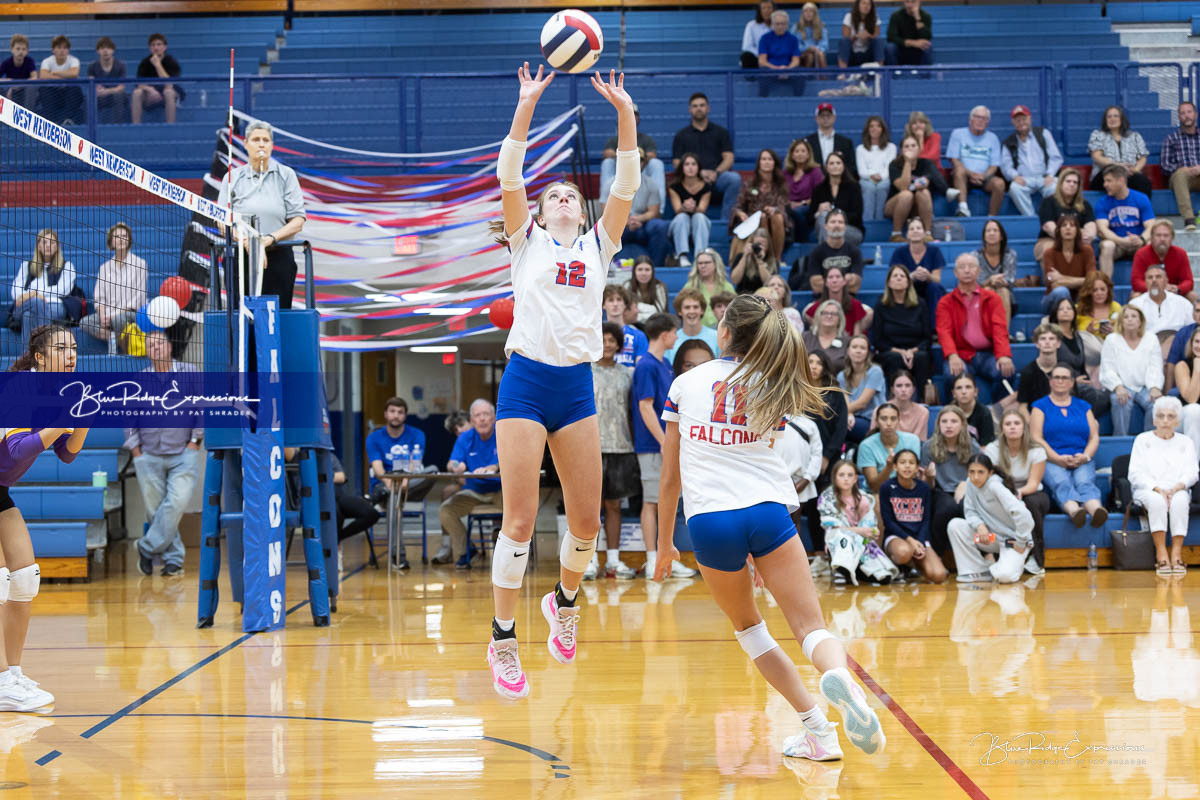 Falcons Fly High on Senior Night in Volleyball
